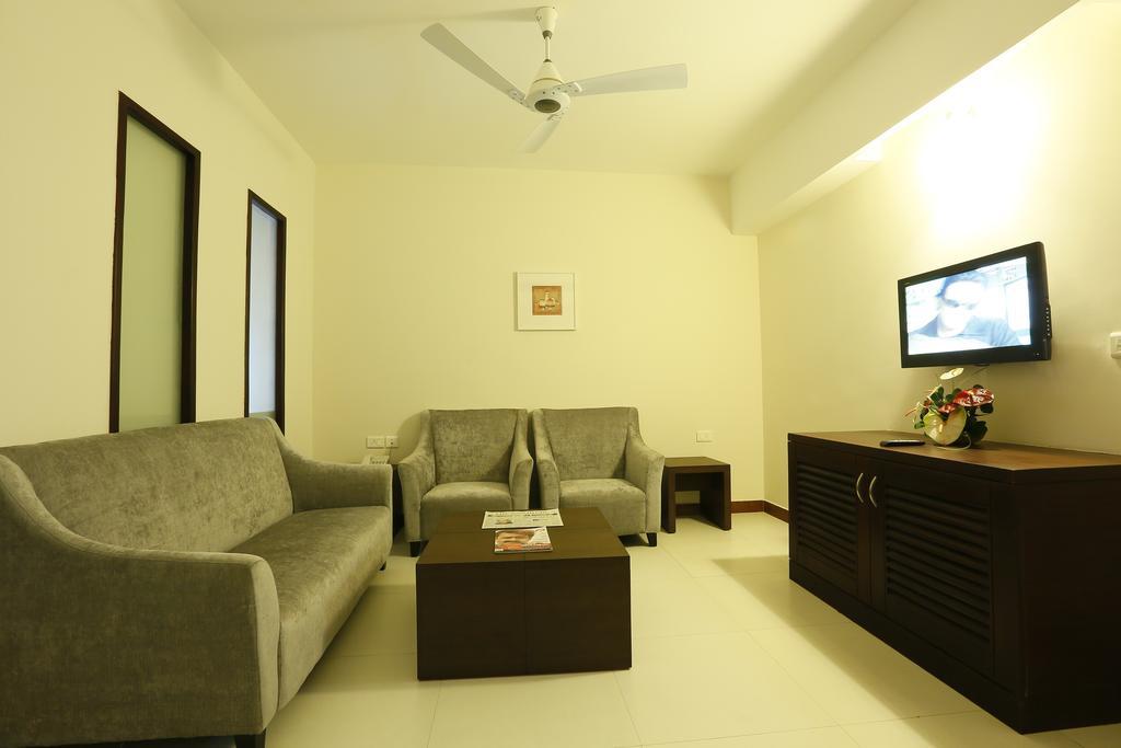 Hotel Moonlit Regency Thodupuzha Rum bild