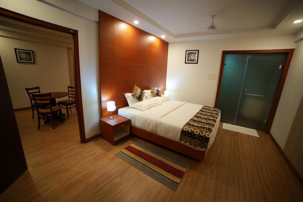 Hotel Moonlit Regency Thodupuzha Exteriör bild