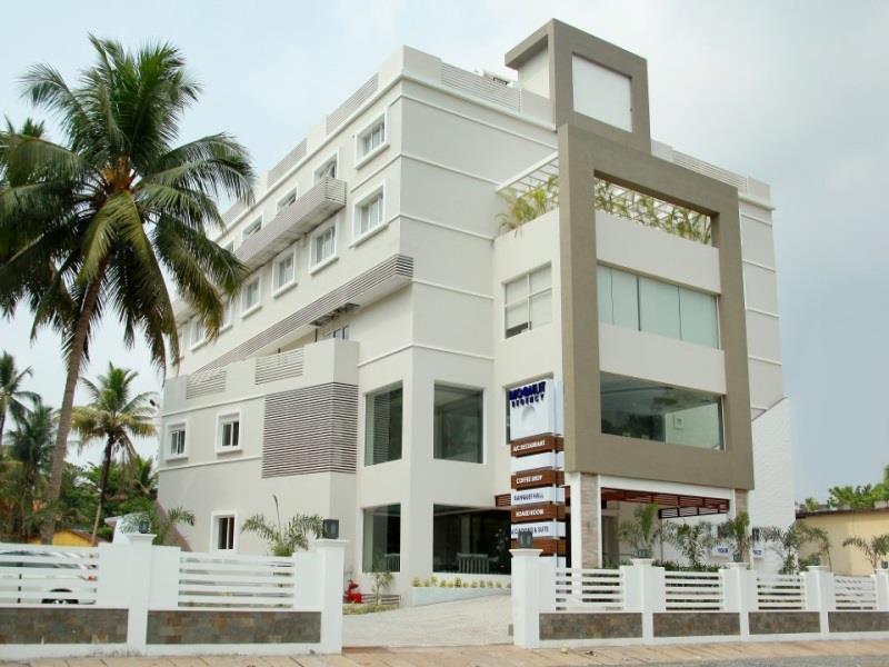 Hotel Moonlit Regency Thodupuzha Exteriör bild